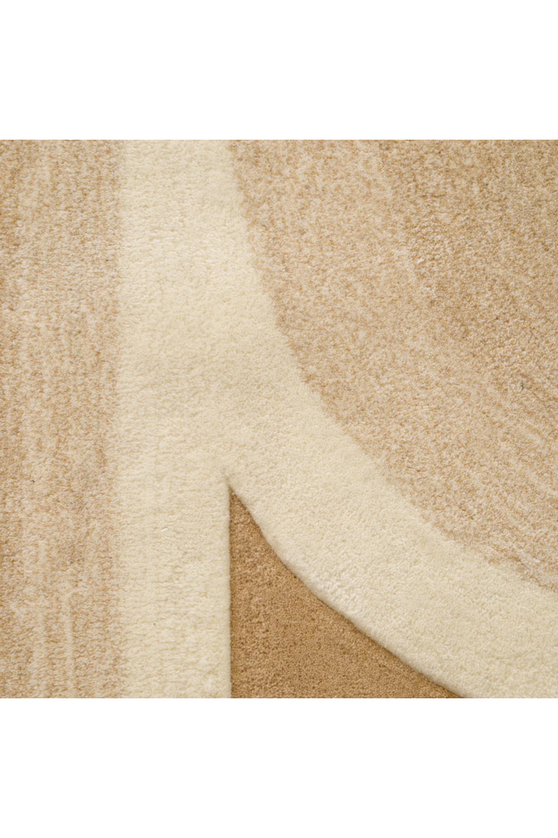 Beige Hand-Tufted Wool Carpet | Eichholtz Marsala | Oroatrade.com