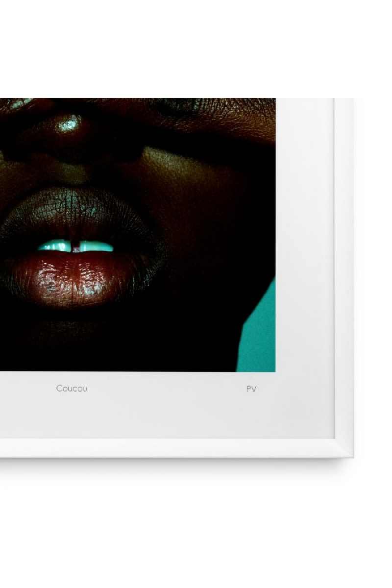 Ringed Woman Photographic Print | Eichholtz Print Philippe Vogelenzang - Coucou | Oroatrade.com