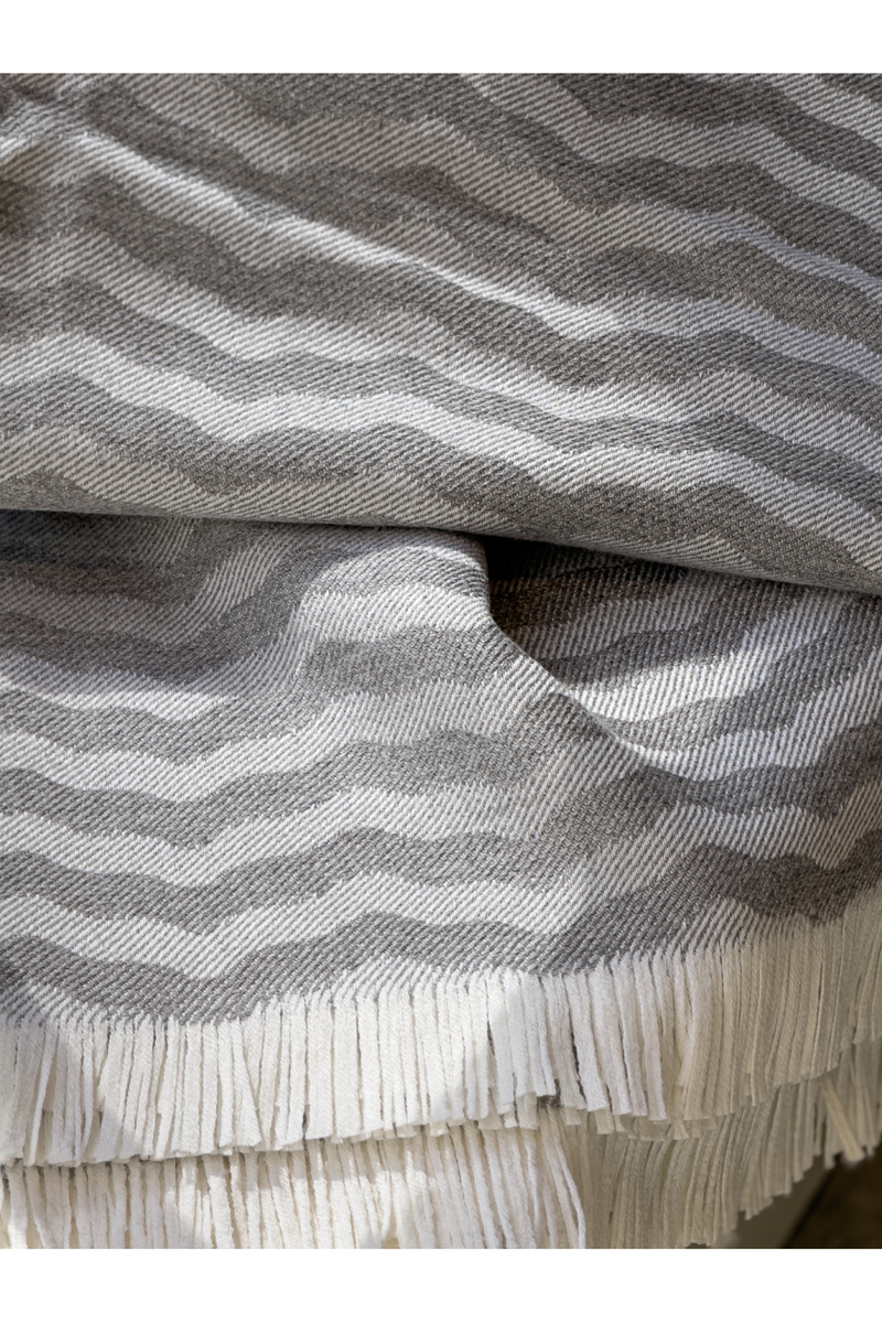 Wavy Pattern Wool Throw | Andrew Martin Fosca | Oroatrade.com