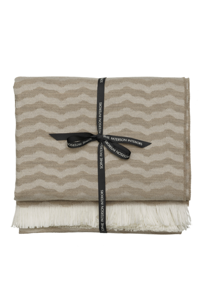 Wavy Pattern Wool Throw | Andrew Martin Fosca | Oroatrade.com