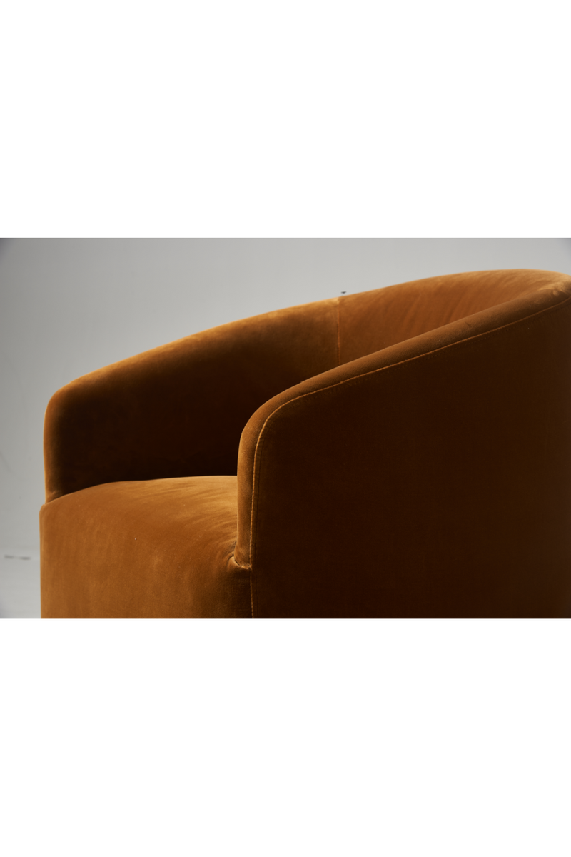 Velvet Tub Dining Chair | Andrew Martin Alto | Oroatrade.com