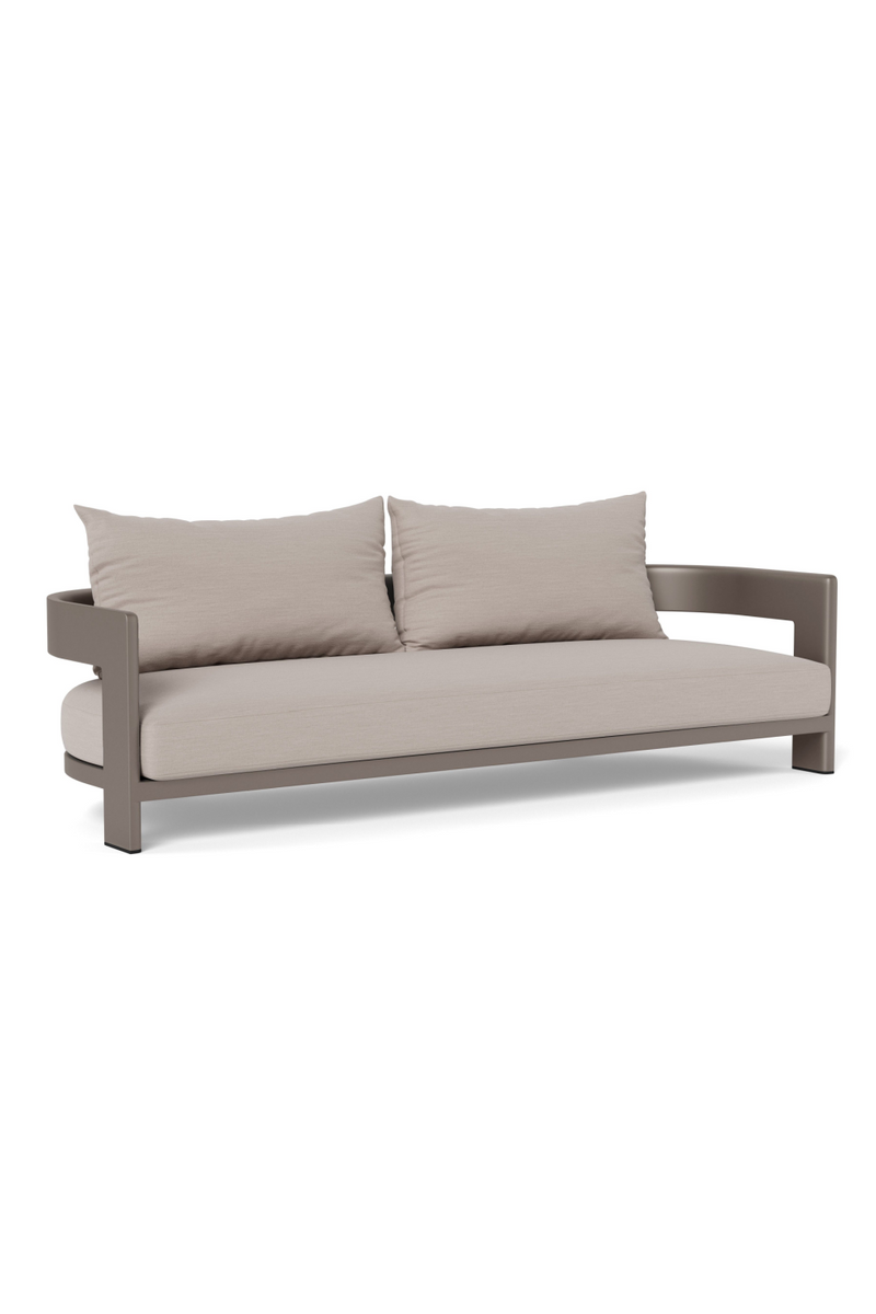 Curved Aluminum Outdoor Sofa | Andrew Martin Caicos | Oroatrade.com