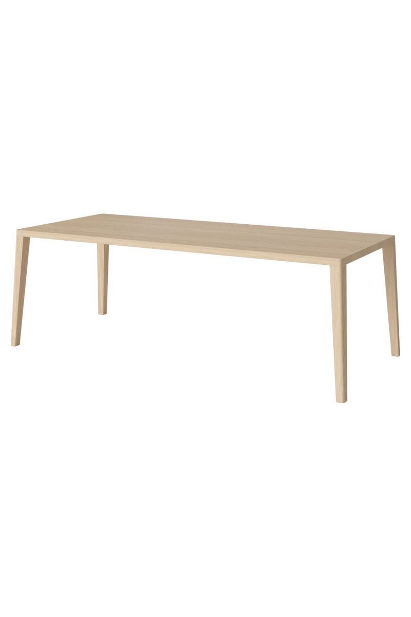 Scandinavian Oak Dining Table | Bolia Graceful | Oroatrade.com