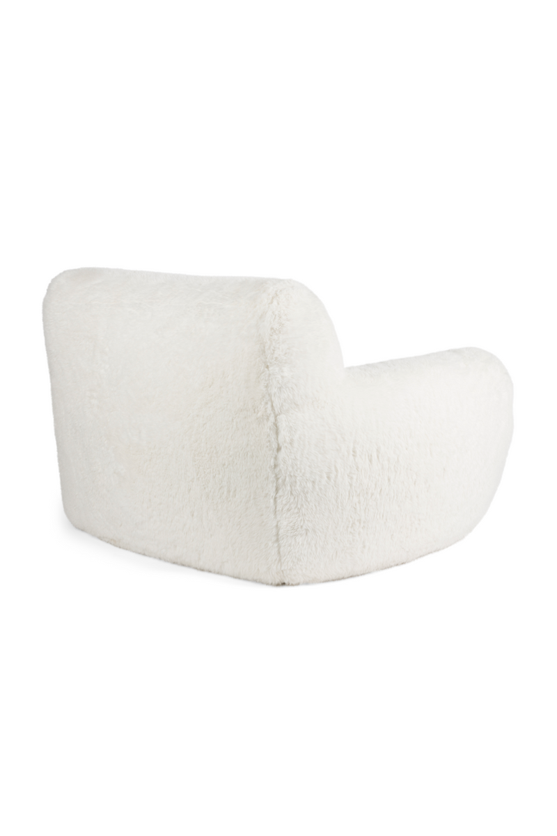 White Chunky Lounge Chair | Bold Monkey Cuddle the Yeti | Oroatrade.com