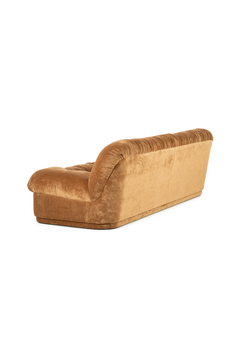 Fully-Upholstered Wrinkled Sofa | By-Boo Nook | Oroatrade.com