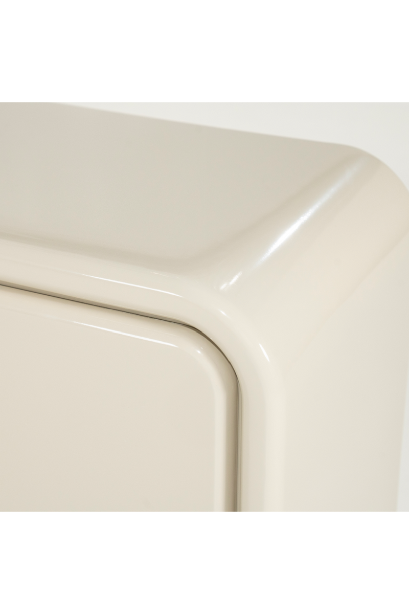 High-gloss 2-Door Dresser | By-Boo Gubby | Oroatrade.com