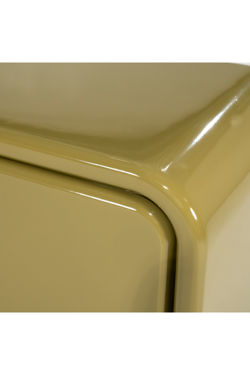 High-gloss 2-Door Dresser | By-Boo Gubby | Oroatrade.com