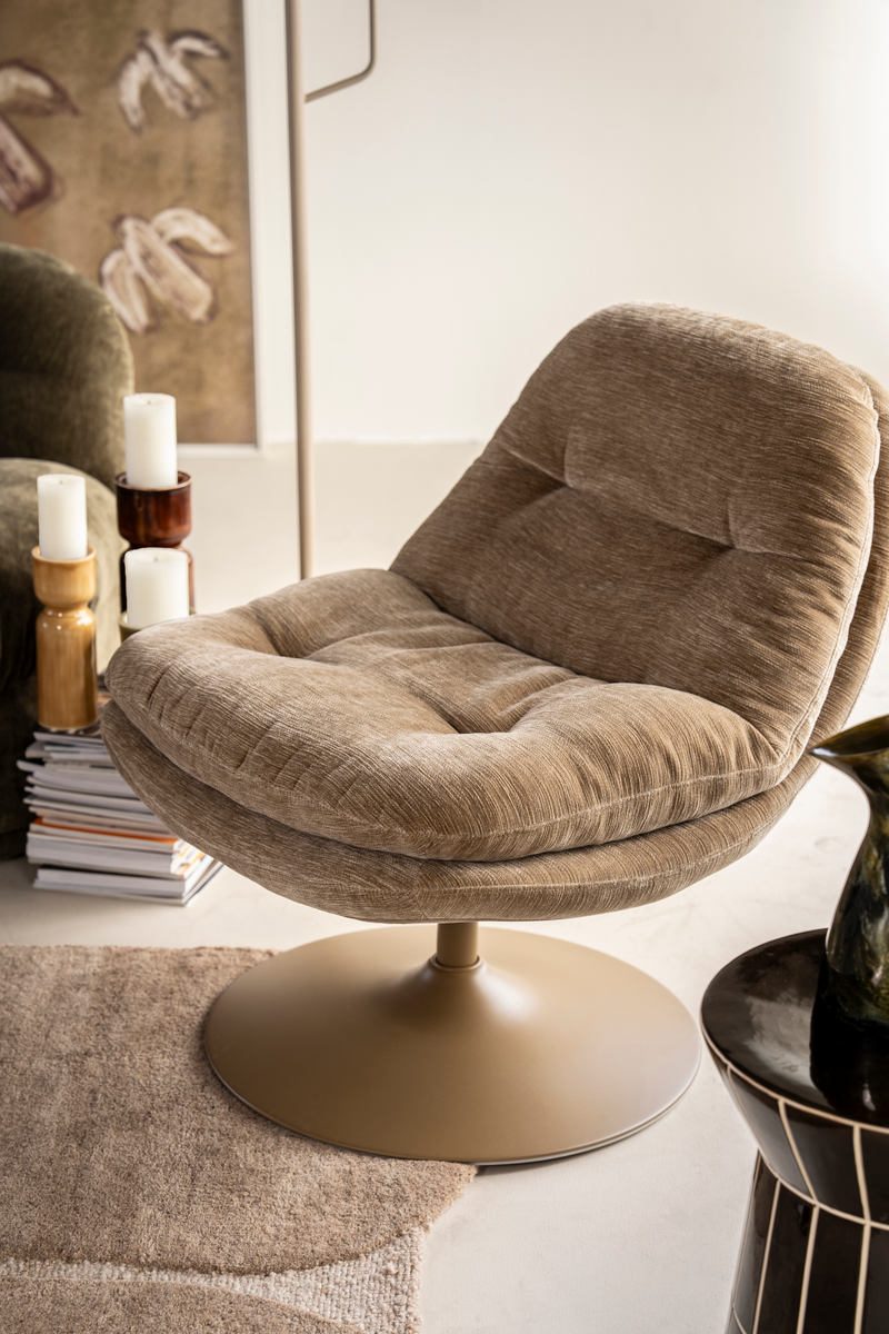 Padded Swivel Lounge Chair | By-Boo Tromba | Oroatrade.com