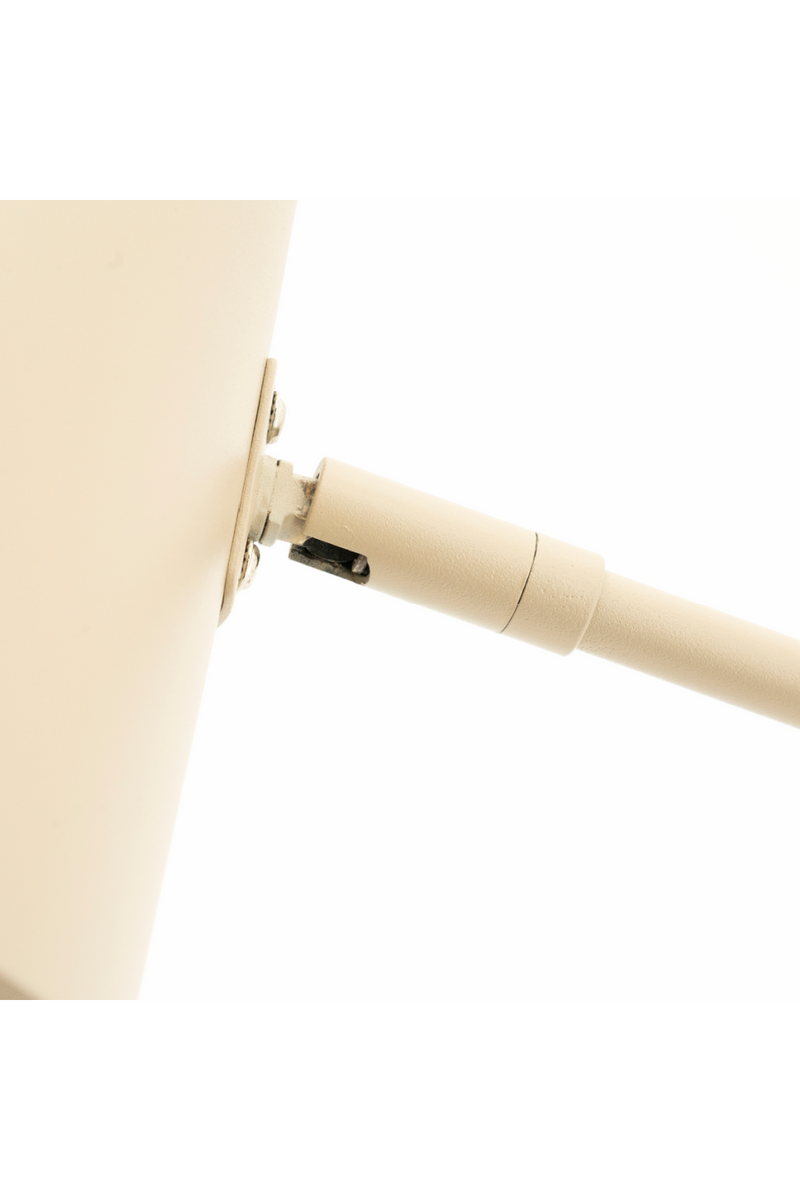 Painted Iron Table Lamp | By-Boo Capa | Oroatrade.com