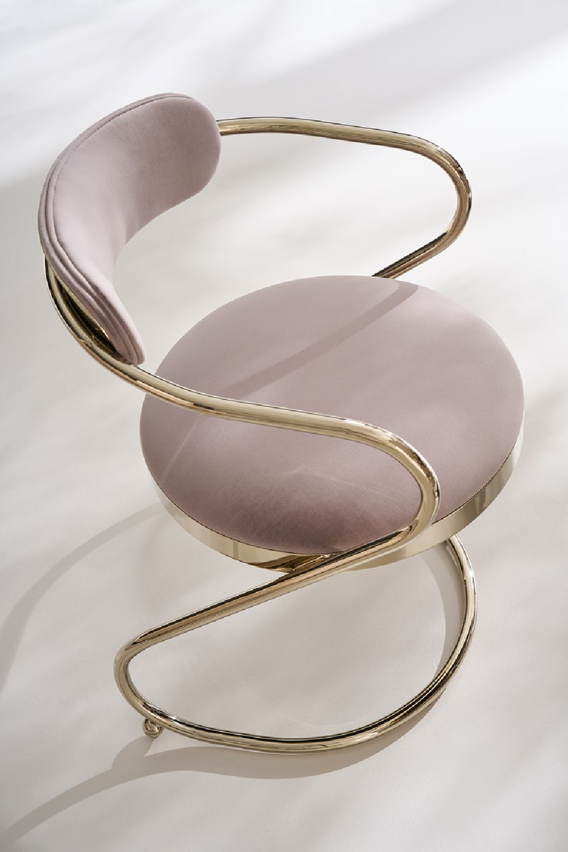 Wavy Cantilevered Dining Chair | Caracole Retrospect | Oroatrade.com