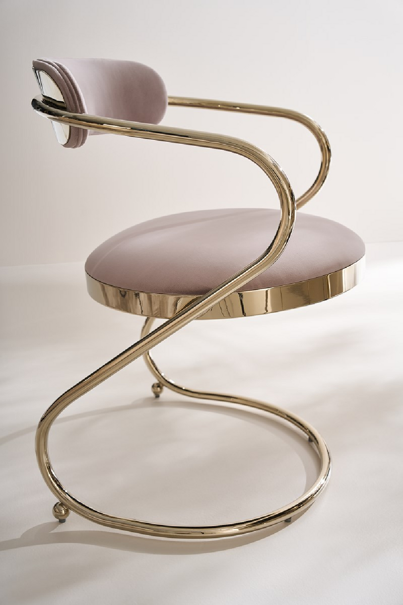 Wavy Cantilevered Dining Chair | Caracole Retrospect | Oroatrade.com