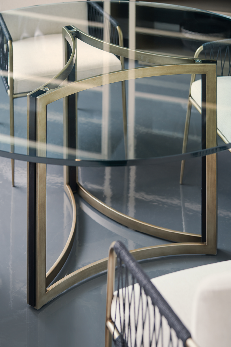 Round Glass Dining Table | Caracole Remix Remix | Oroatrade.com