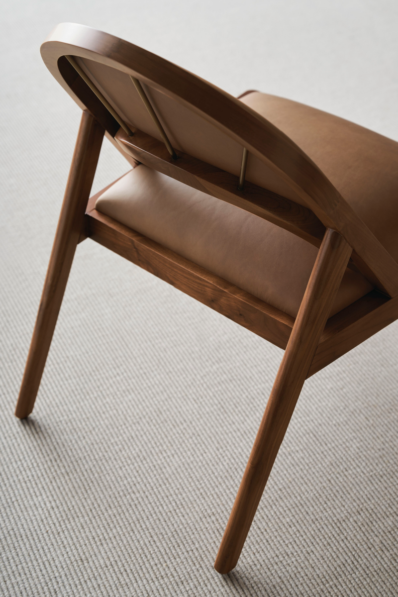 Brown Leather Lounge Chair | Caracole Rhythm | Oroatrade.com