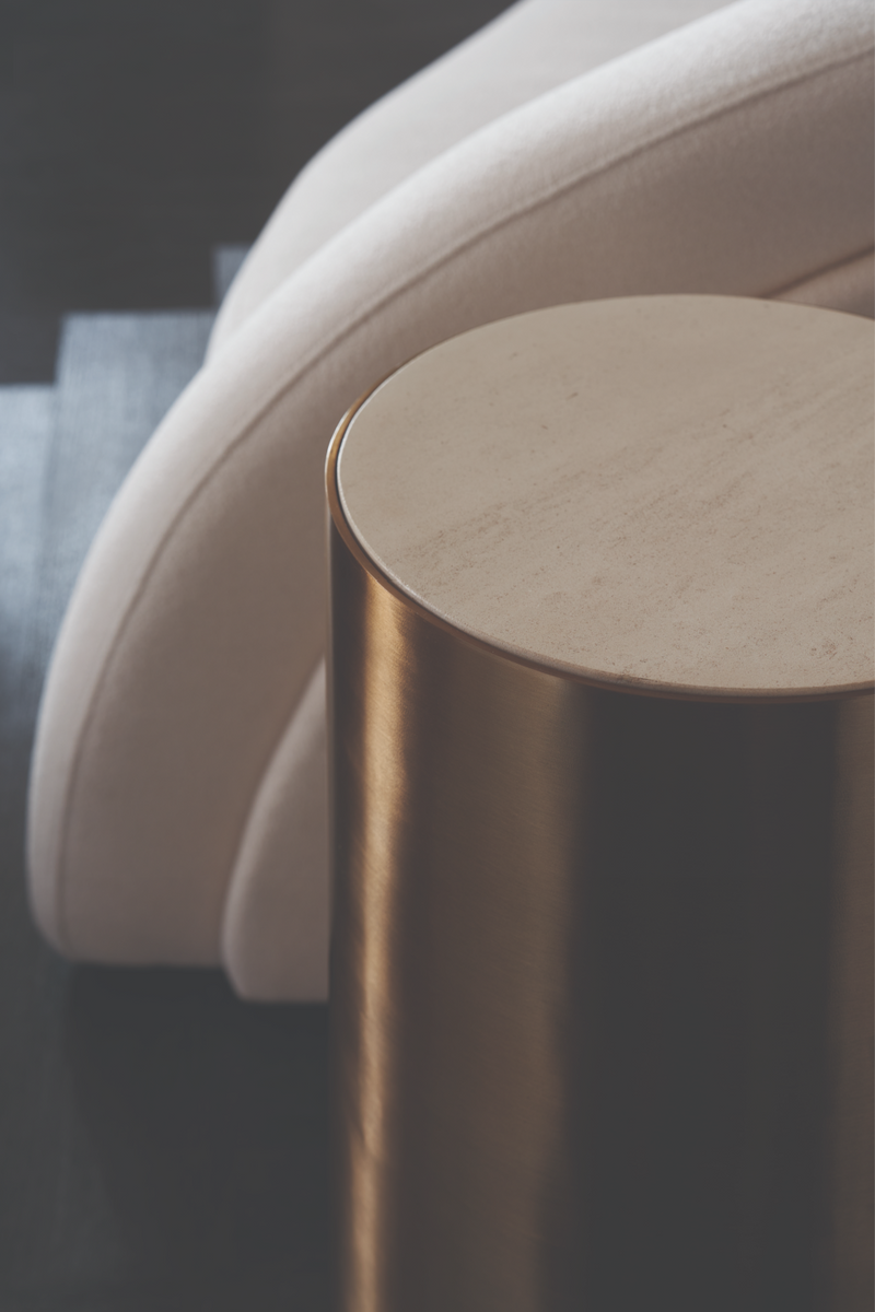 Gold Pillar Spot Table | Caracole Contrast Light | Oroatrade.com