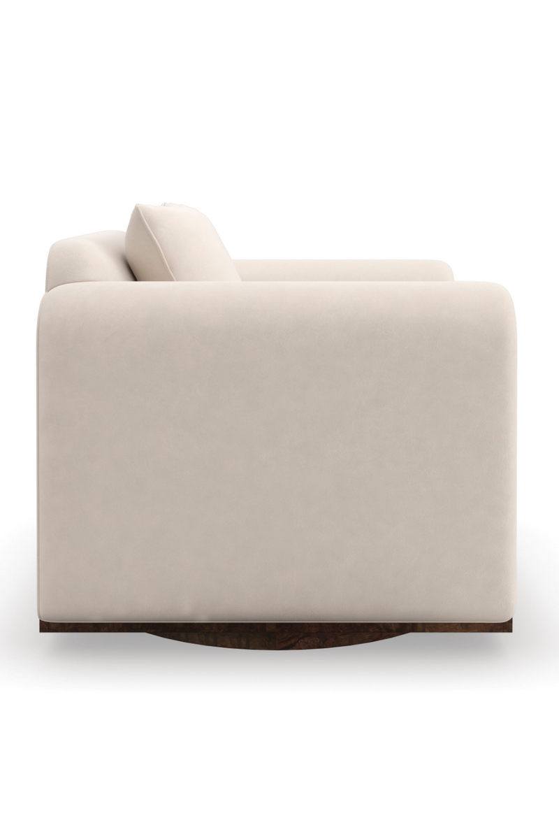 Velvet Swivel Chair | Caracole Dimitri  | Oroatrade.com