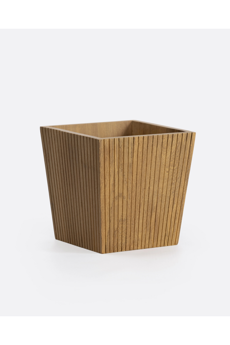 Chiseled Teak Basket | Dareels Balari | Oroatrade.com