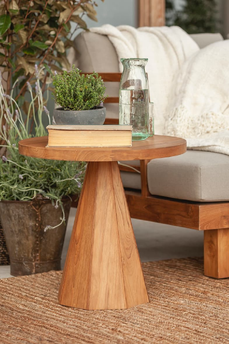 Round Teak Outdoor Side Table | Dareels Jati | Oroatrade.com