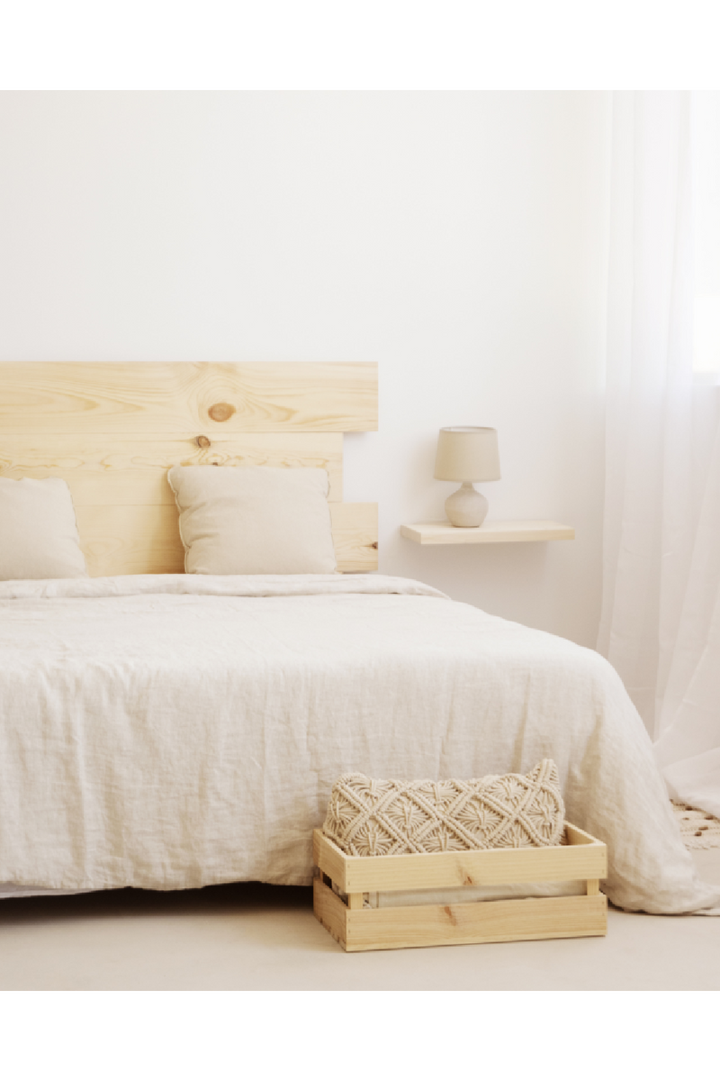 Solid Pine Floating Shelf Nightstands (2) | Decowood Hak | Oroatrade.com