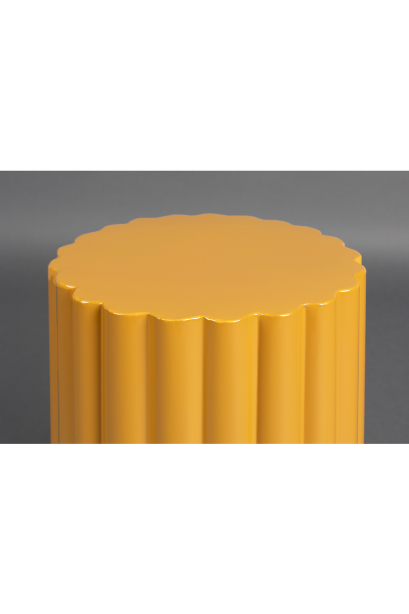 Fluted Cylindrical Stool | Dutchbone Camila | Oroatrade.com