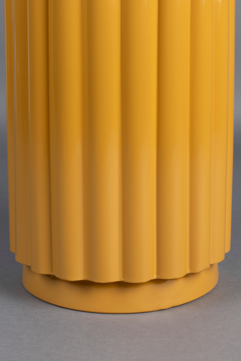 Fluted Cylindrical Stool | Dutchbone Camila | Oroatrade.com