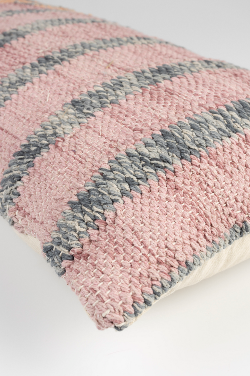 Geometric Patterns Cotton Pillows (2) | Dutchbone Hampton