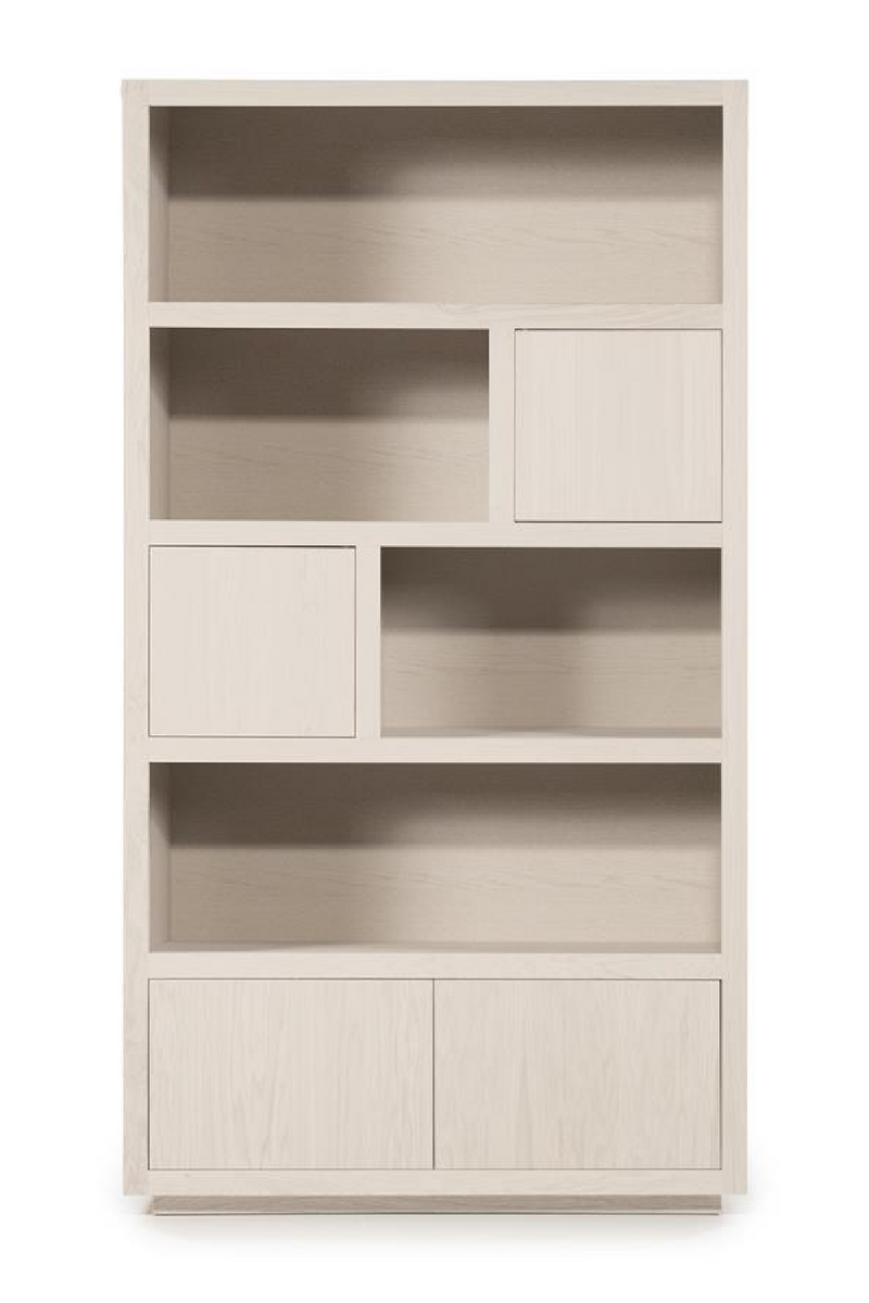 Taupe Oak Cabinet | Eleonora Helsinki | Oroatrade.com