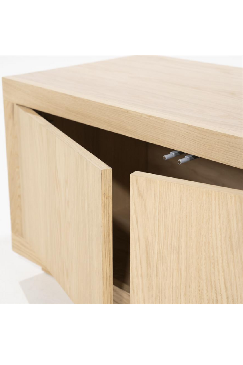 Oak 3-Door Cabinet | Eleonora Helsinki | Oroatrade.com