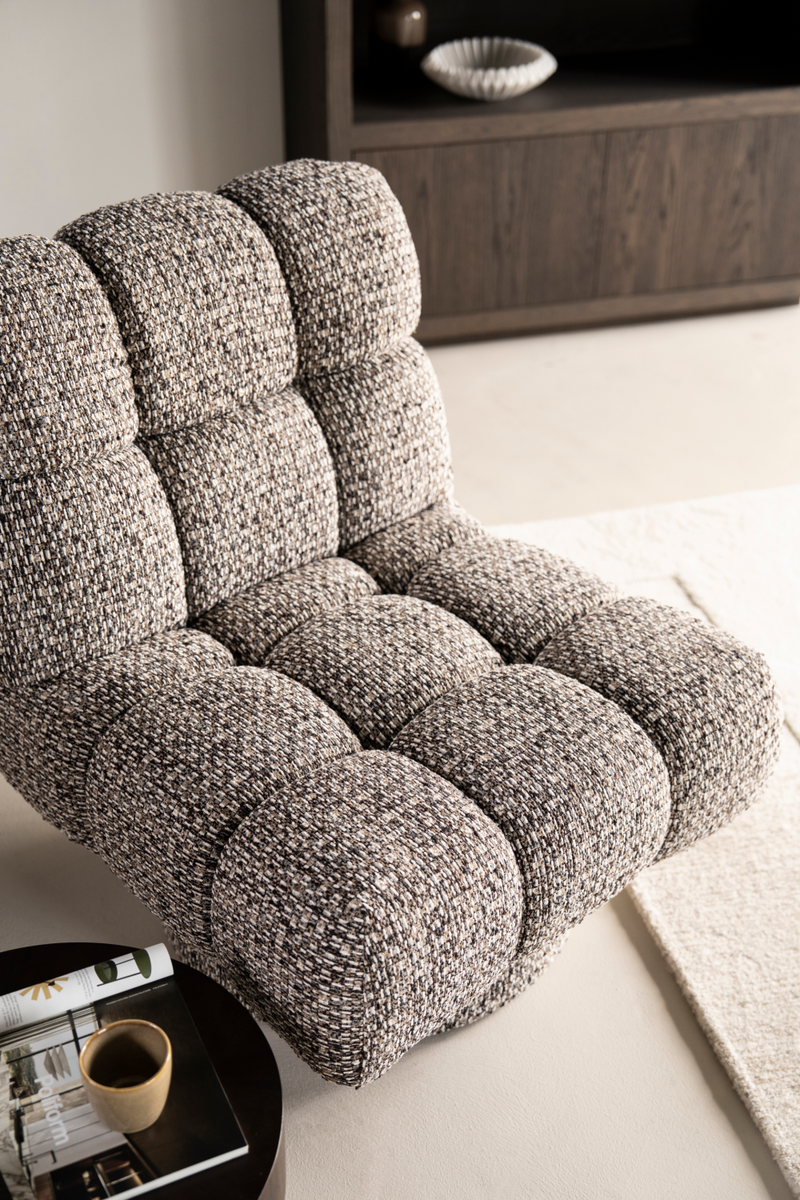 Round Base Tufted Lounge Chair | Eleonora Fenna | Oroatrade.com
