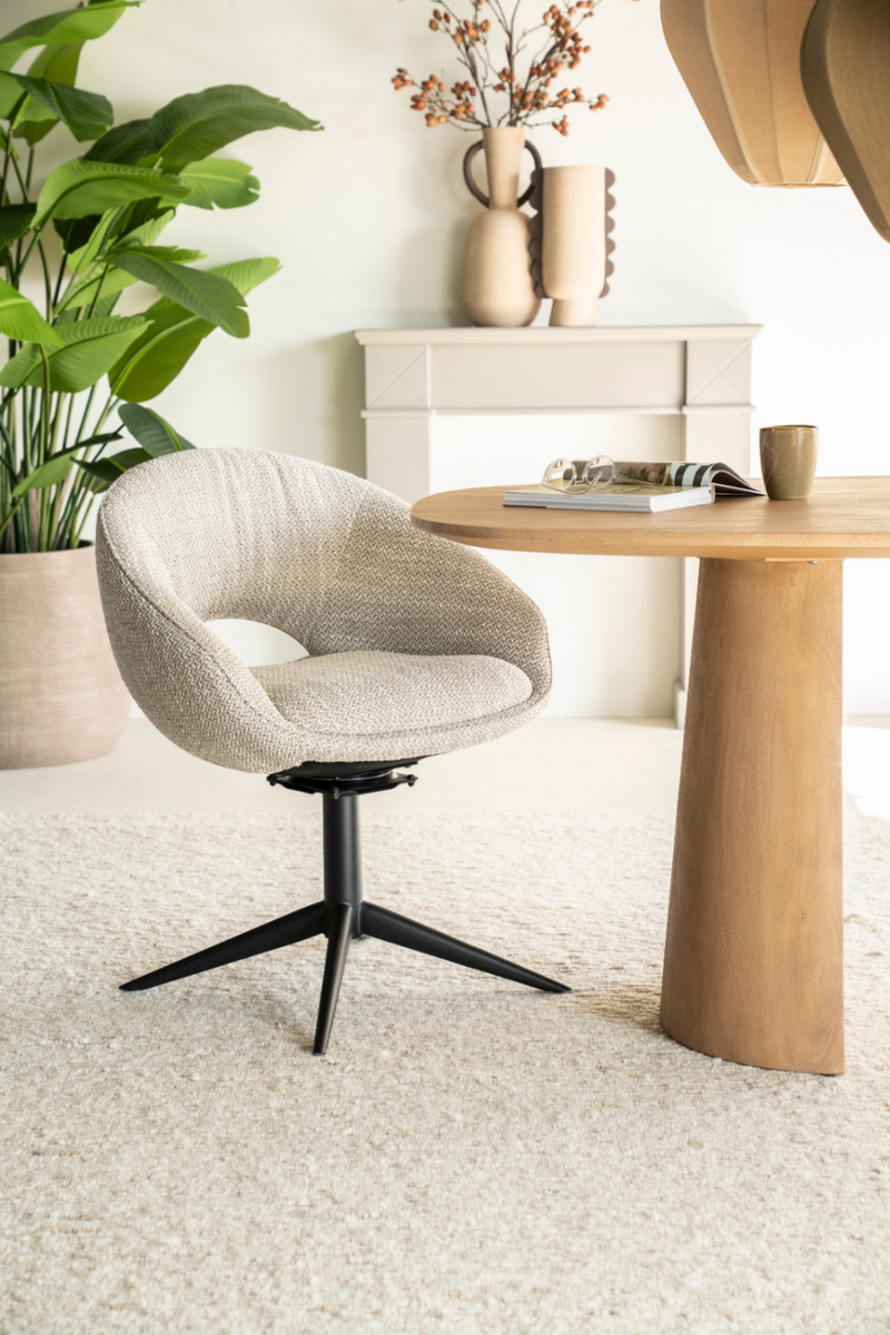 Rounded Open-Back Swivel Chair | Eleonora Nol | Oroatrade.com