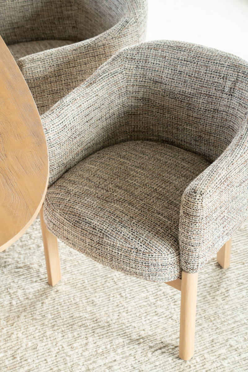 Curved Lounge Chair | Eleonora Micha