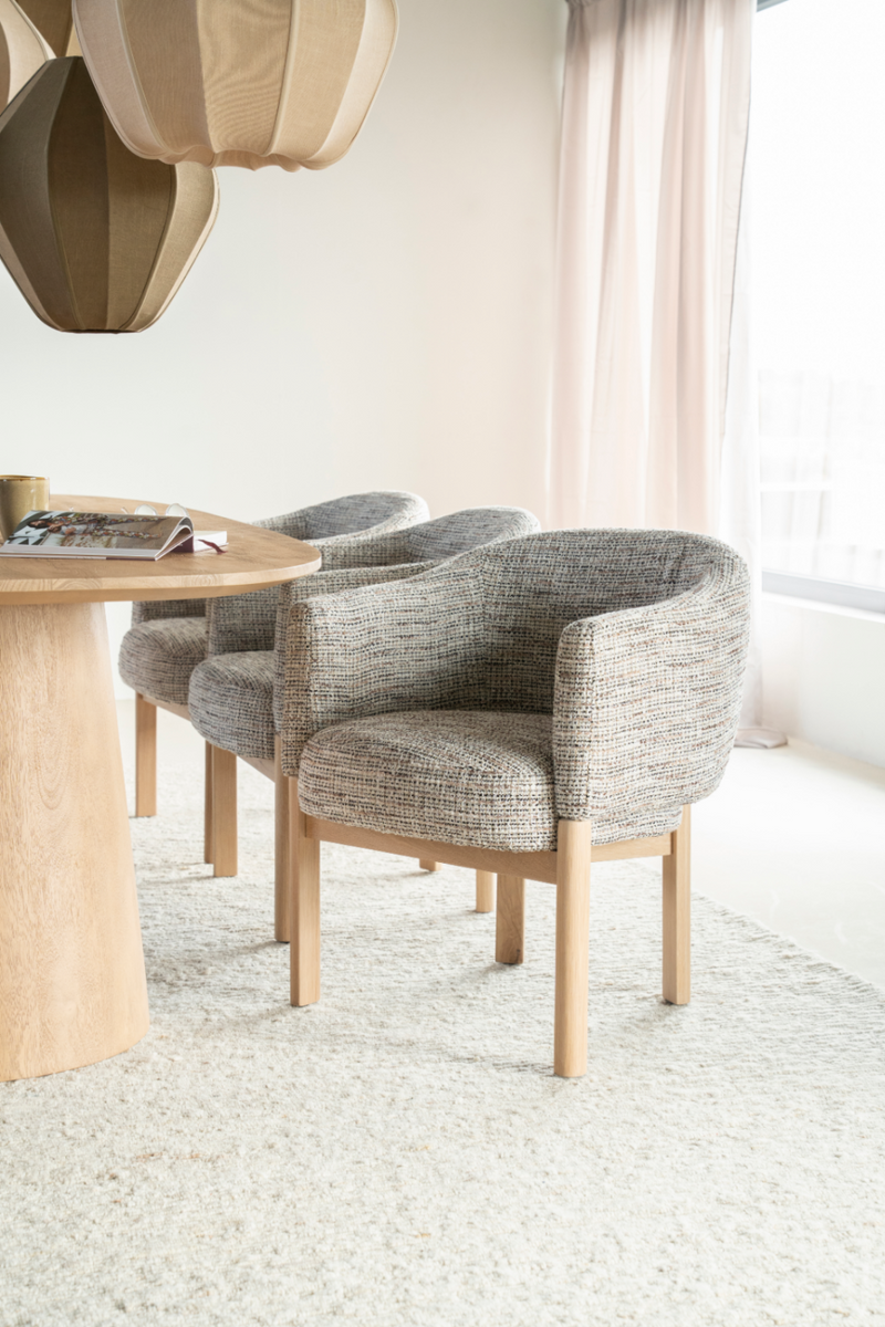 Curved Lounge Chair | Eleonora Micha