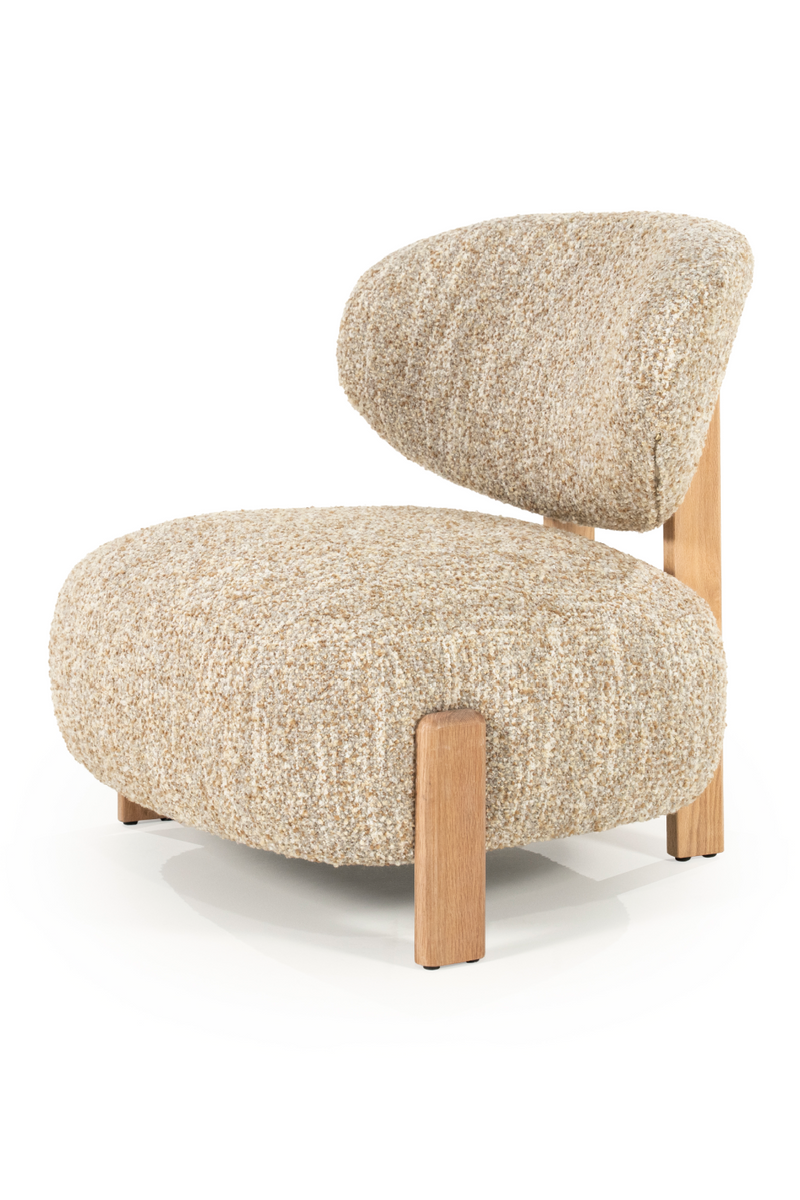 Cushioned Minimalist Lounge Chair | Eleonora Reza | Oroatrade.com