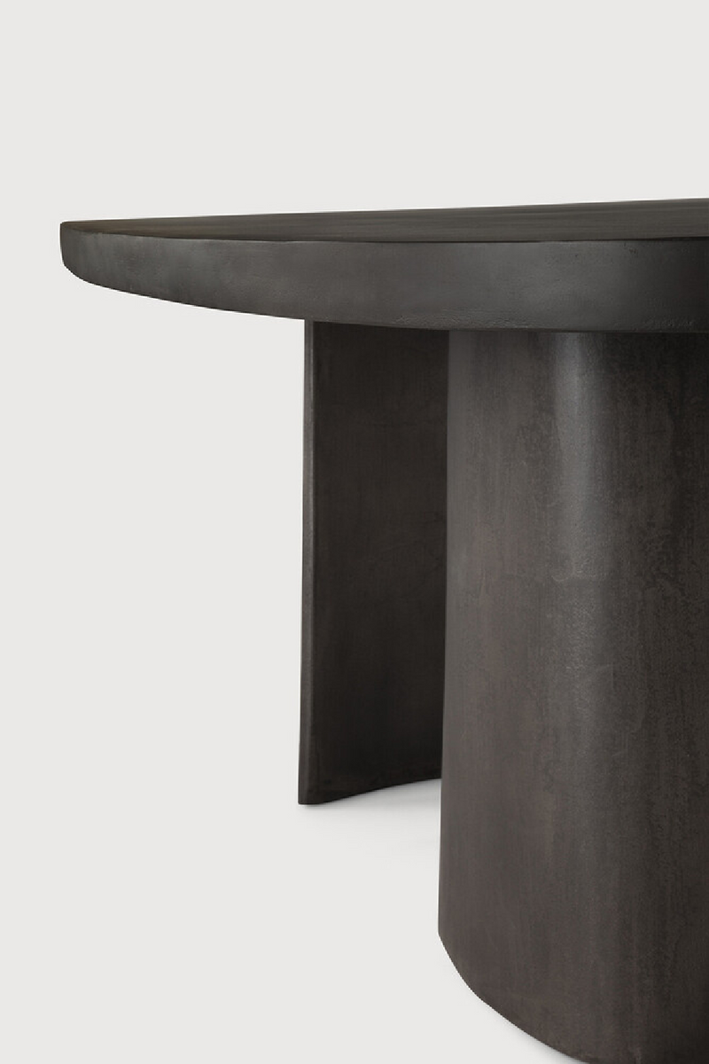 Round Concrete Outdoor Dining Table | Ethnicraft Roller Max | Oroatrade.com