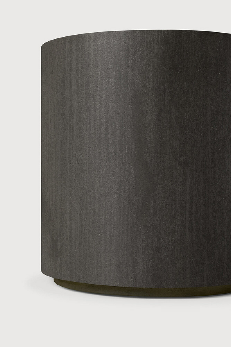 Round Concrete Outdoor Side Table | Ethnicraft Elements | Oroatrade.com