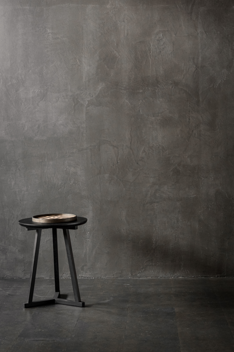 Minimalist Round Side Table | Ethnicraft Tripod | Oroatrade.com