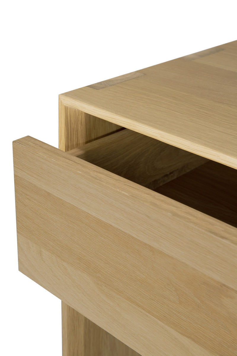 Oak 2-Drawer Console Table | Ethnicraft Nordic | Oroatrade.com