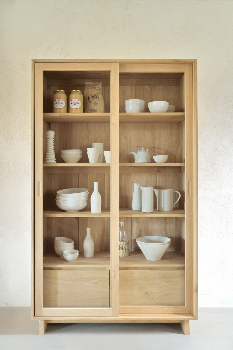 Oak Sliding Door Cabinet | Ethnicraft Wave