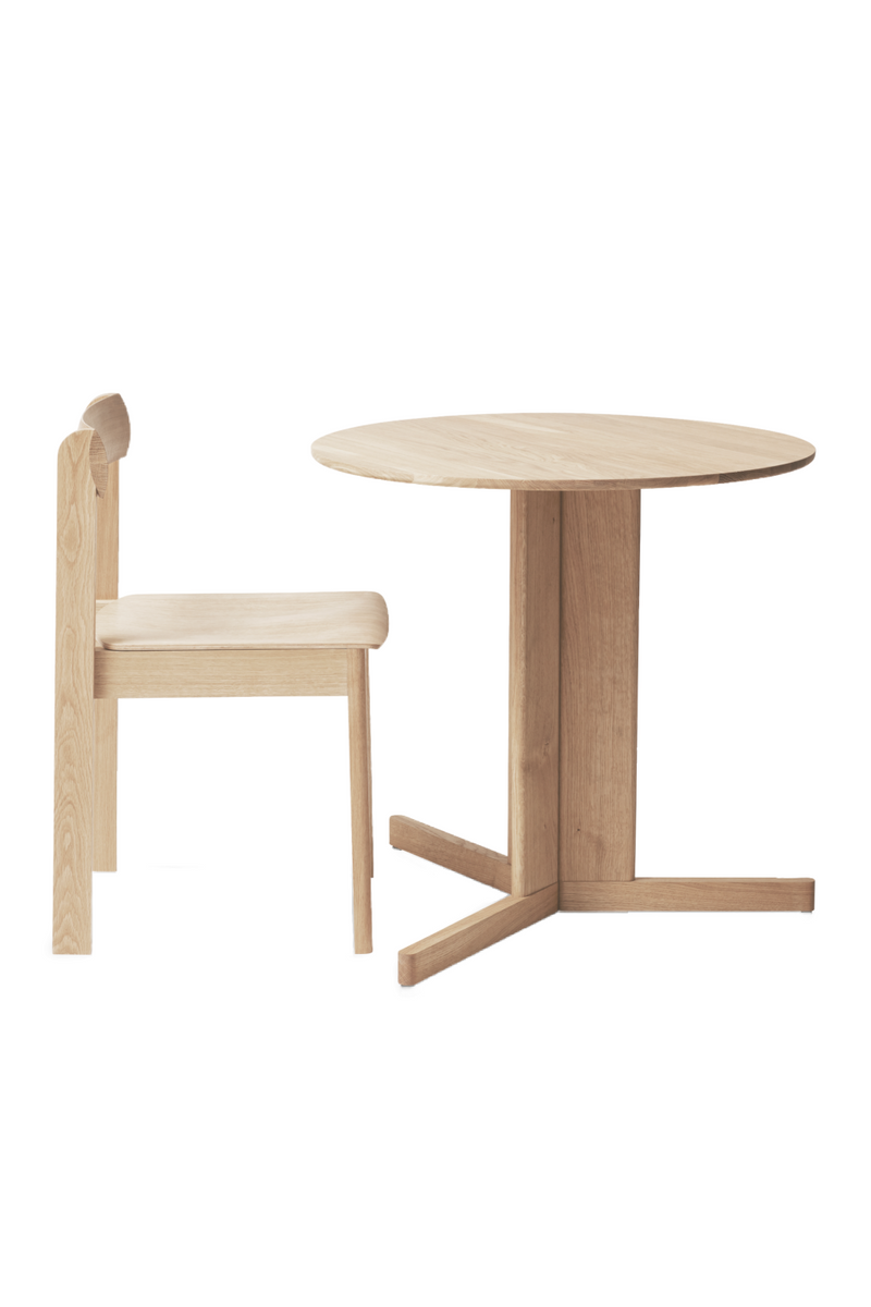 White Oak Round Table | Form & Refine TrefoilWhite Oak Round Table | Form & Refine Trefoil | Oroatrade.com