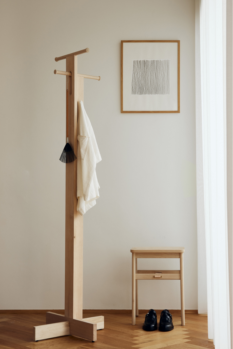 White Oak Coat Stand | Form & Refine Foyer | Oroatrade.com