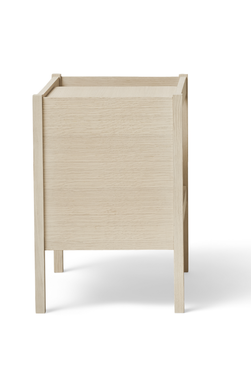 White Oak Side Table | Form & Refine Journal | Oroatrade.com