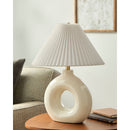 Hospitality furniture - Pleated White Fabric Table Lamp - www.oroatrade.com