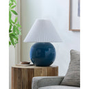 Hospitality furniture - Pleated White Fabric Table Lamp - www.oroatrade.com