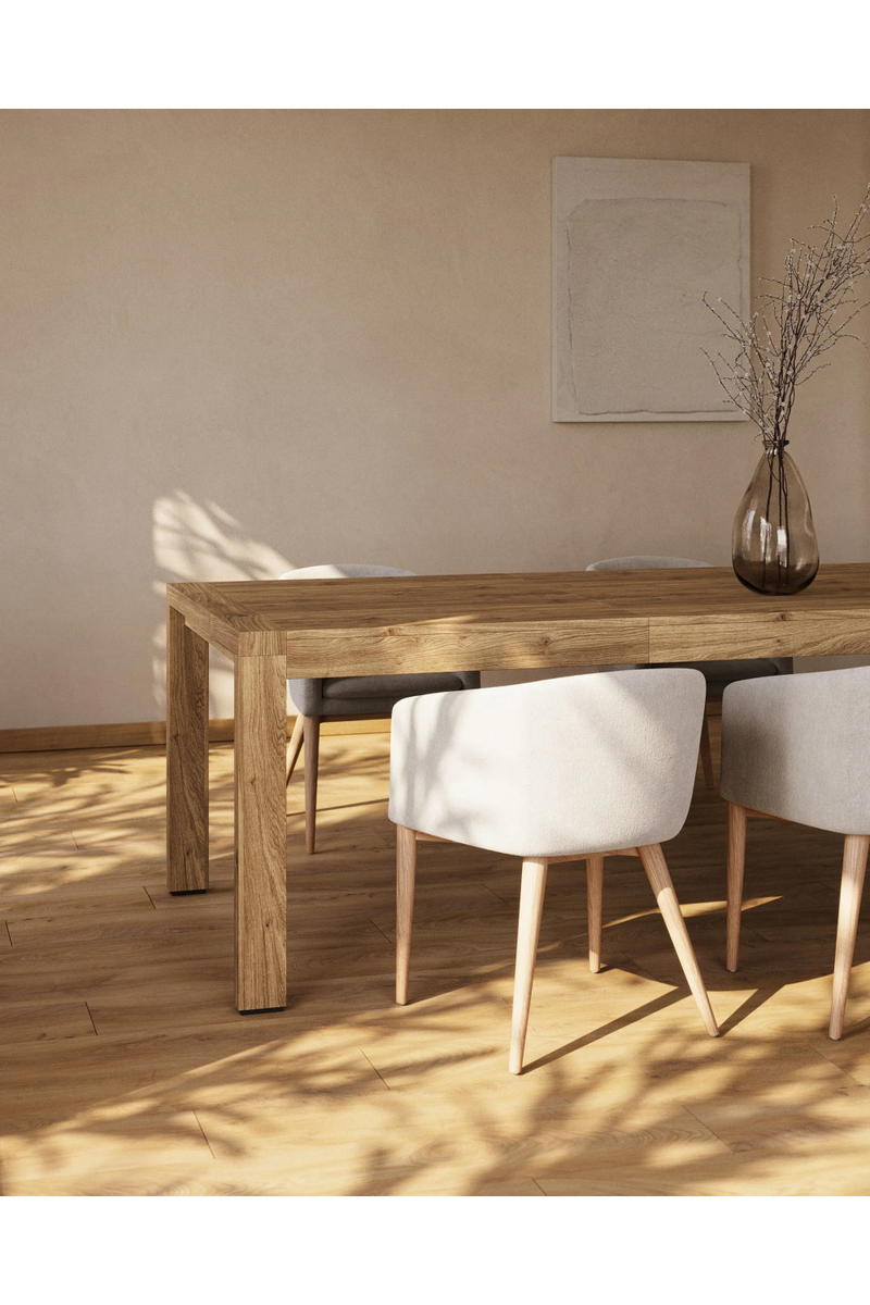 Natural Oak Extendable Dining Table | La Forma Briva