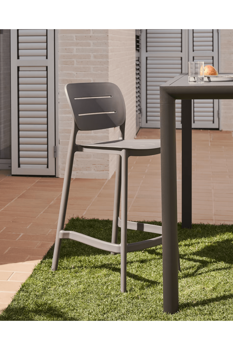 Molded Outdoor Stool (4) | La Forma Morella | Oroatrade.com