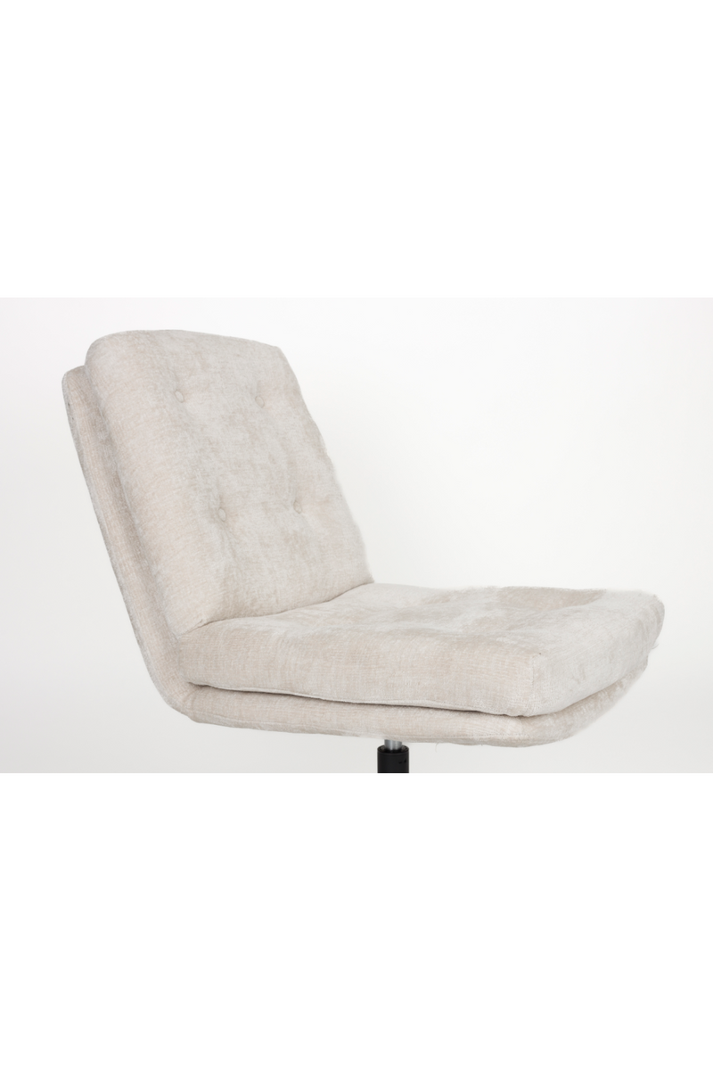 Grid-Tufted Swivel Lounge Chair | DF Kai | Oroatrade.com