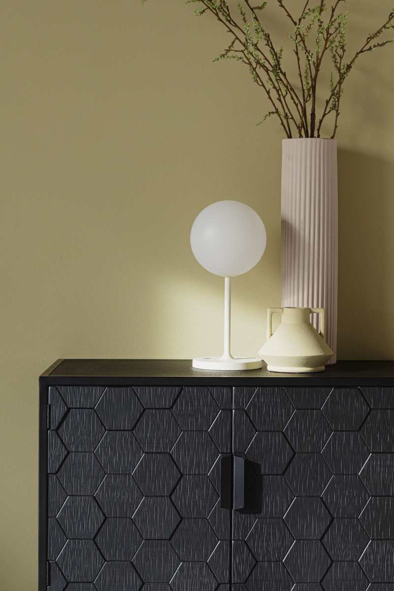 Minimalist Orb Table Lamp | DF Hub | Oroatrade.com