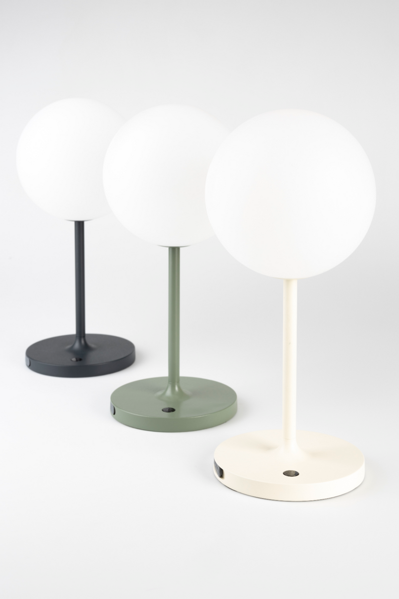 Minimalist Orb Table Lamp | DF Hub | Oroatrade.com