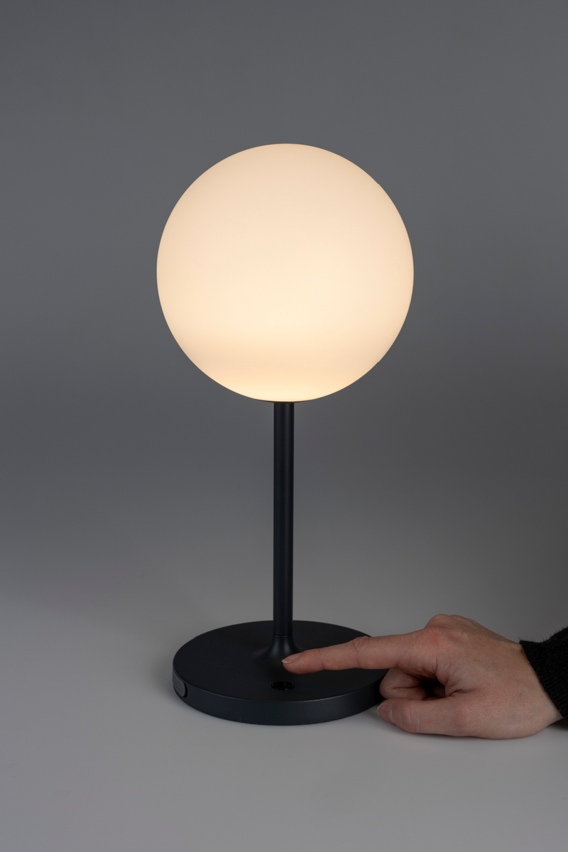 Minimalist Orb Table Lamp | DF Hub | Oroatrade.com