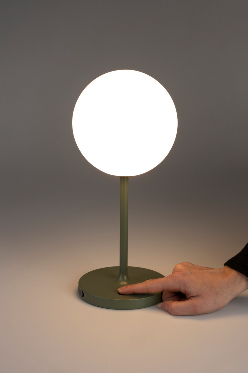 Minimalist Orb Table Lamp | DF Hub | Oroatrade.com