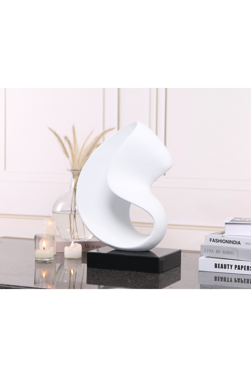 Modern White Abstract Sculpture | Liang & Eimil Lorenzo | Oroatrade.com